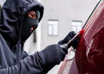Criminal damaging car